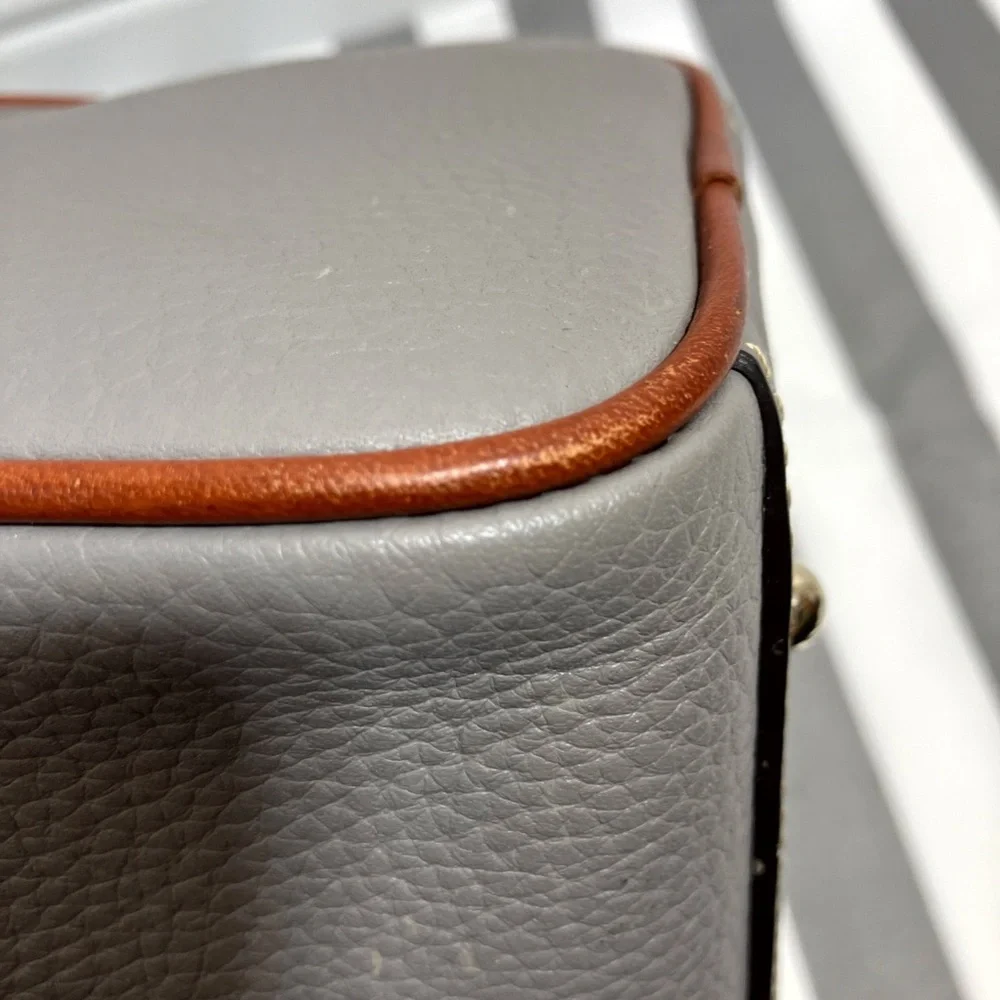 Authentic  Dooney & Bourke elephant gray pebbled leather barrel (Trudy) satchel - Picture 14 of 15